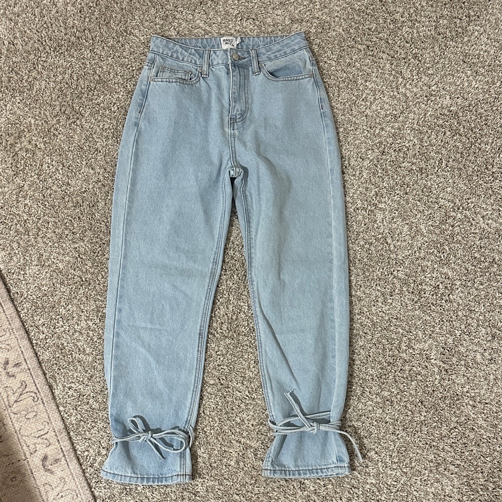 Princess Polly Light Blue Cropped Jeans with Bow Details